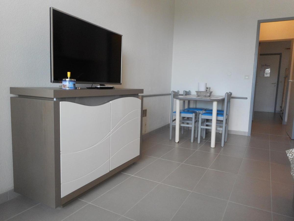 Studio Renove En Bord De Mer Avec Terrasse, Parking Et Wifi A Villeneuve-Loubet - Fr-1-252A-29 Экстерьер фото